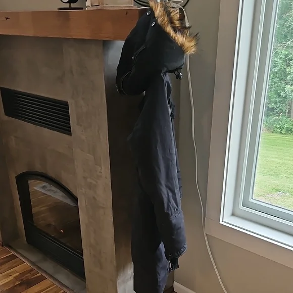 Women's Black Parka with Faux Fur Hood - Picture 3 of 7